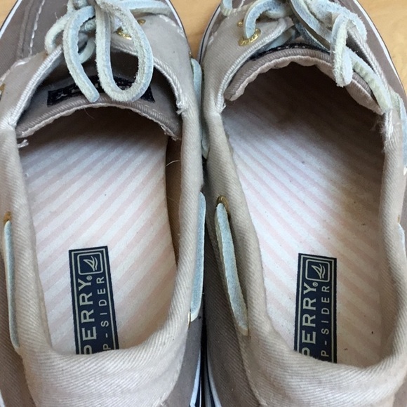 Sperry Top-Sider boat shoes. Khaki and tan. Women’s size 6.5 - Picture 5 of 15